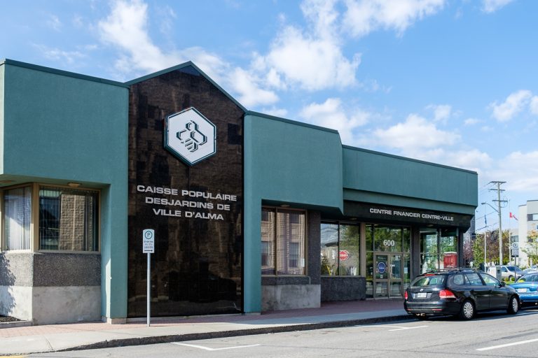 Caissepopulairedesjardinsalma Centreville d'Alma